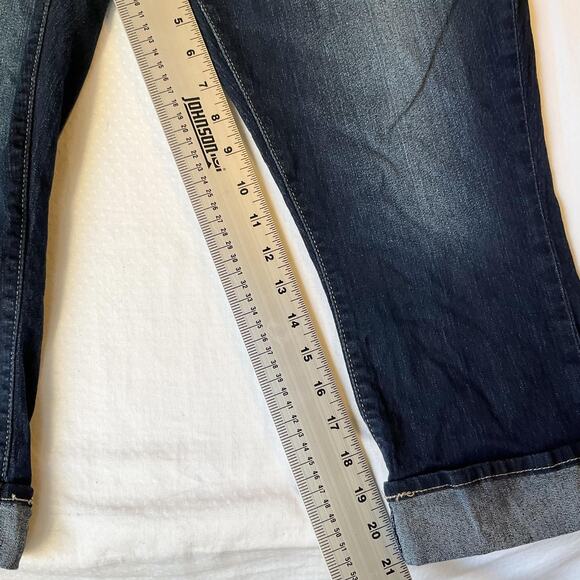 Signature By Levi's Women Jeans 16 - W33 Dark Blue Denim Modern Capri Mid Rise - Picture 6 of 12